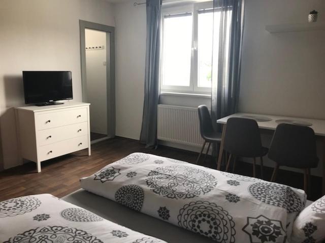 Apartmán Innova Zlín Kültér fotó