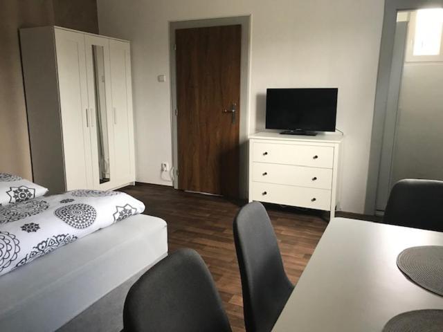 Apartmán Innova Zlín Kültér fotó